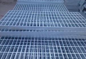 熱鍍鋅格柵板.jpg 熱鍍鋅格柵板.jpg